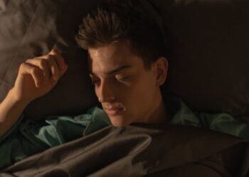 Unlock Better Sleep: 5 Ways White Noise Therapy Can Help